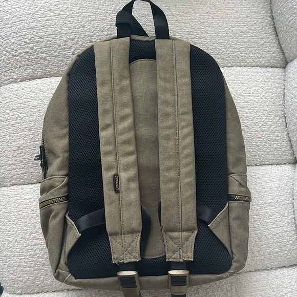 Cocoon Canvas Laptop Backback - Picture 11 of 11